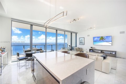Copropriété à vendre à Miami, Floride: 2 chambres, 150.97 m2 № 2153378 - photo 7
