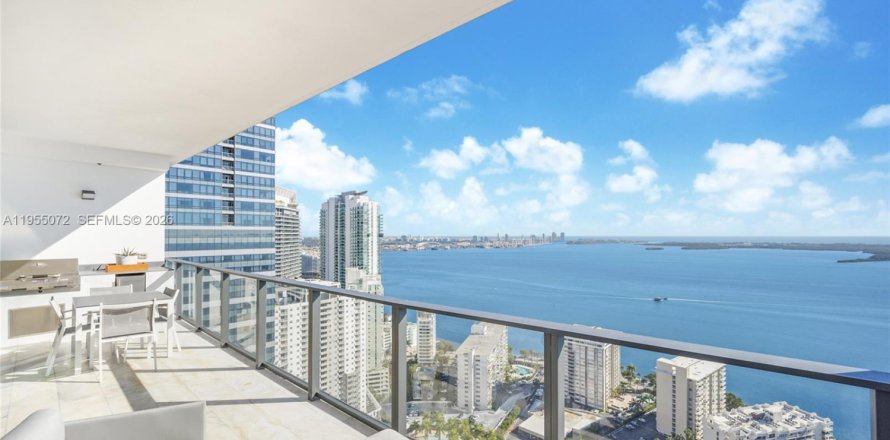 Condo à Miami, Floride, 2 chambres  № 2153378