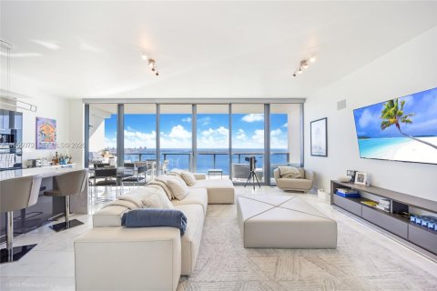 Copropriété à vendre à Miami, Floride: 2 chambres, 150.97 m2 № 2153378 - photo 4