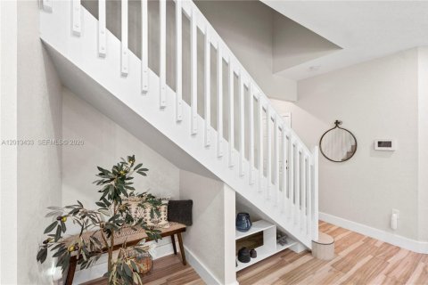 Casa en alquiler en Homestead, Florida, 5 dormitorios, 232.26 m2 № 2075791 - foto 17