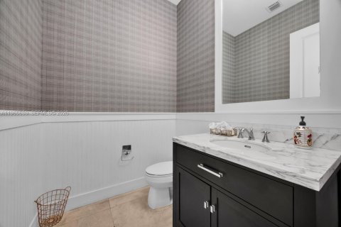 Casa en venta en Miami, Florida, 4 dormitorios, 301.75 m2 № 2029075 - foto 25