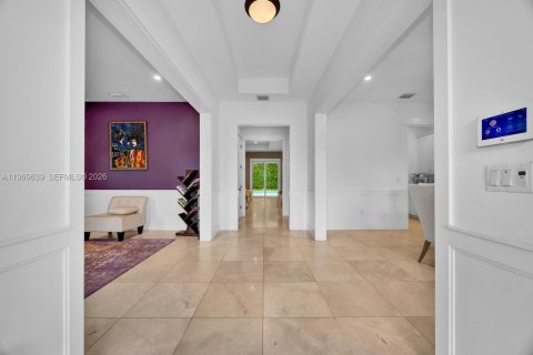 Casa en venta en Miami, Florida, 4 dormitorios, 301.75 m2 № 2029075 - foto 4
