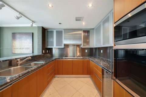 Copropriété à louer à Miami Beach, Floride: 1 chambre, 109.16 m2 № 1863294 - photo 8