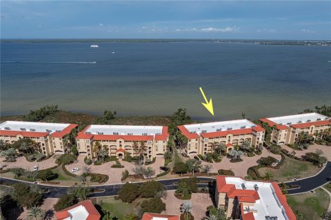 Copropriété à vendre à Punta Gorda, Floride: 3 chambres, 217.21 m2 № 2094690 - photo 2