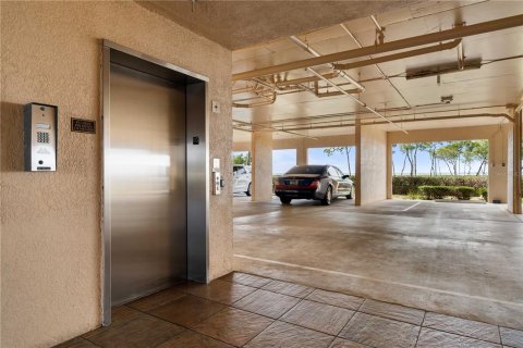 Copropriété à vendre à Punta Gorda, Floride: 3 chambres, 217.21 m2 № 2094690 - photo 16