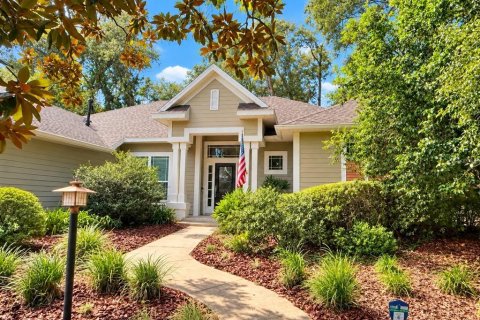 House in Gainesville, Florida 4 bedrooms, 222.69 sq.m. № 2389461 - photo 2