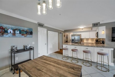 Condo in Clearwater, Florida, 3 bedrooms  № 1677762 - photo 6