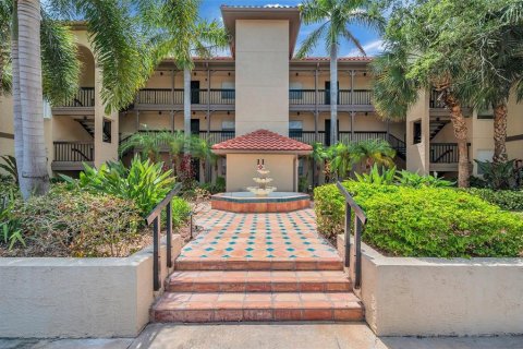 Condo in Clearwater, Florida, 3 bedrooms  № 1677762 - photo 2