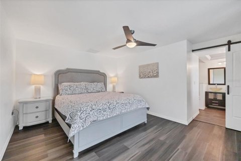 Villa ou maison à vendre à Rotonda, Floride: 3 chambres, 156.08 m2 № 1613987 - photo 17