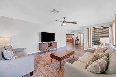 Villa ou maison à vendre à Rotonda, Floride: 3 chambres, 156.08 m2 № 1613987 - photo 10