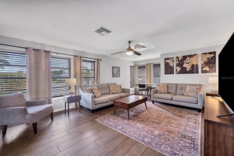 Villa ou maison à vendre à Rotonda, Floride: 3 chambres, 156.08 m2 № 1613987 - photo 7