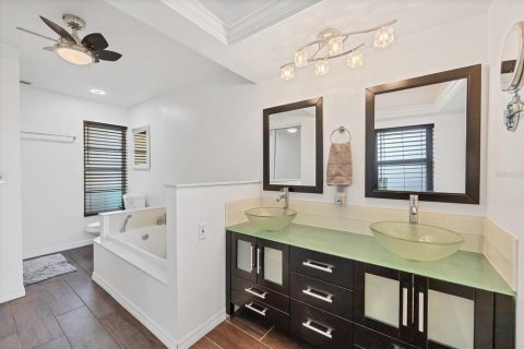 Villa ou maison à vendre à Rotonda, Floride: 3 chambres, 156.08 m2 № 1613987 - photo 19