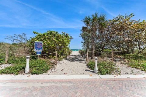 Купить кондоминиум в Майами-Бич, Флорида 1 спальня, 144.93м2, № 1958940 - фото 6