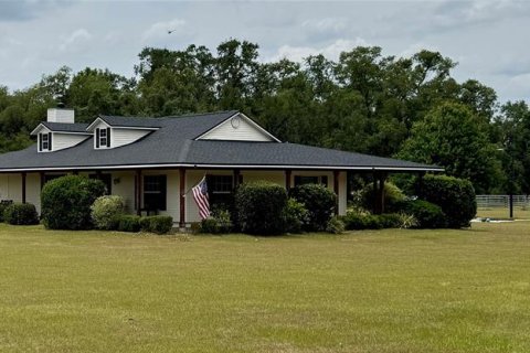 Villa ou maison à Groveland, Floride 3 chambres, 198.25 m2 № 2126197