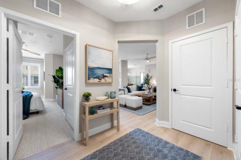 Condominio en venta en Orlando, Florida, 3 dormitorios, 167.13 m2 № 2206587 - foto 3