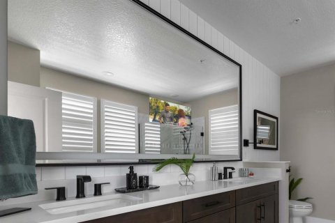 Condominio en venta en Orlando, Florida, 3 dormitorios, 167.13 m2 № 2206587 - foto 26