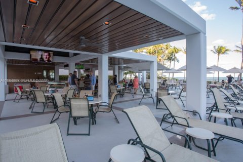 Condo in Key Biscayne, Florida, 2 bedrooms  № 2026737 - photo 15