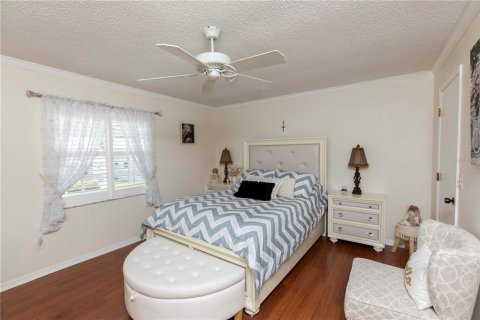 Condo in New Port Richey, Florida, 2 bedrooms  № 1918140 - photo 20
