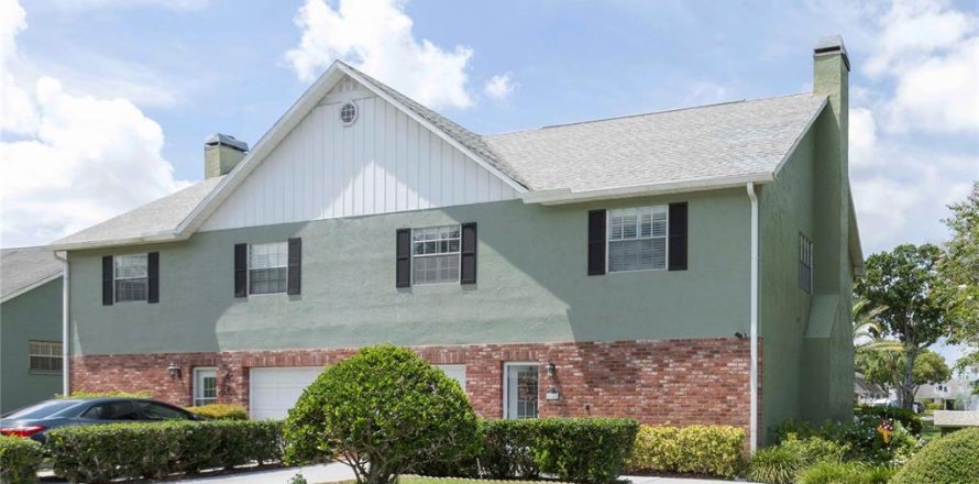 Condo in New Port Richey, Florida, 2 bedrooms  № 1918140