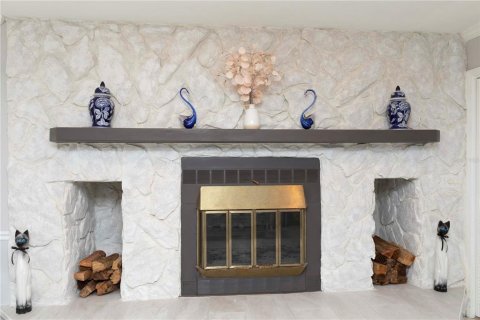 Condo in New Port Richey, Florida, 2 bedrooms  № 1918140 - photo 7
