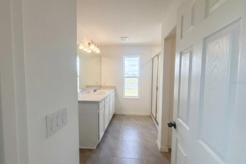 Touwnhouse à louer à Eustis, Floride: 4 chambres, 176.33 m2 № 2156497 - photo 9
