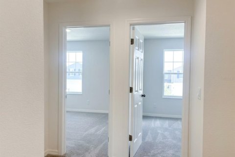 Touwnhouse à louer à Eustis, Floride: 4 chambres, 176.33 m2 № 2156497 - photo 11