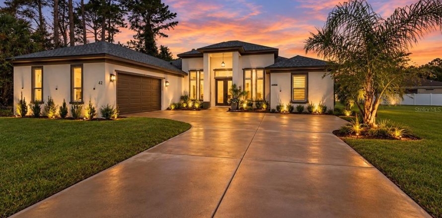 Villa ou maison à Palm Coast, Floride 3 chambres, 180.32 m2 № 2418548