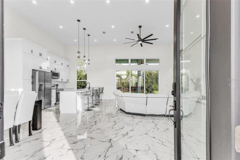 Villa ou maison à louer à Palm Coast, Floride: 3 chambres, 180.32 m2 № 2418548 - photo 10