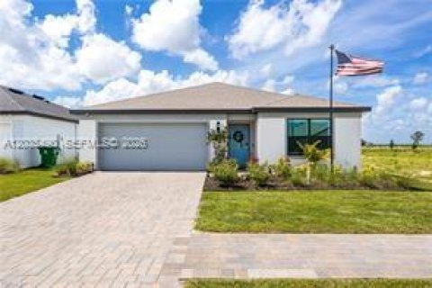 House in LaBelle, Florida 3 bedrooms № 2086961