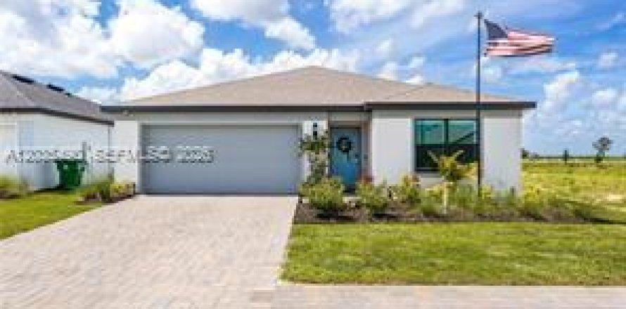 House in LaBelle, Florida 3 bedrooms № 2086961