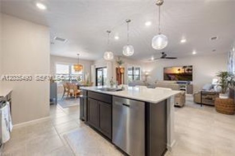 House in LaBelle, Florida 3 bedrooms № 2086961 - photo 13