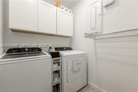House in LaBelle, Florida 3 bedrooms № 2086961 - photo 27
