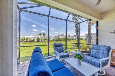 Duplex in Bradenton, Florida 2 bedrooms, 144.74 sq.m. № 1745125 - photo 24