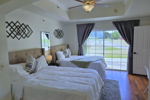 Condo in Four Corners, Florida, 1 bedroom  № 1886771 - photo 11