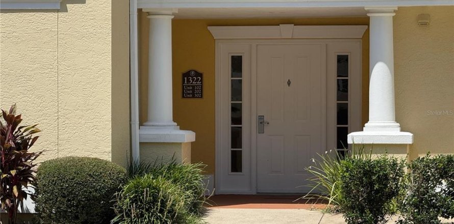 Condo in Four Corners, Florida, 1 bedroom  № 1886771