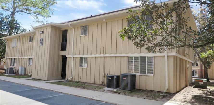 Condo in Gainesville, Florida, 2 bedrooms № 2143033