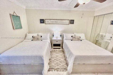 Condominio en venta en St. Lucie, Florida, 2 dormitorios, 110 m2 № 1701346 - foto 10