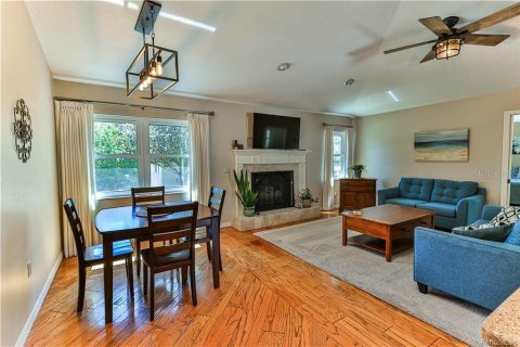 Casa en venta en Beverly Hills, Florida, 3 dormitorios, 196.4 m2 № 1608663 - foto 13