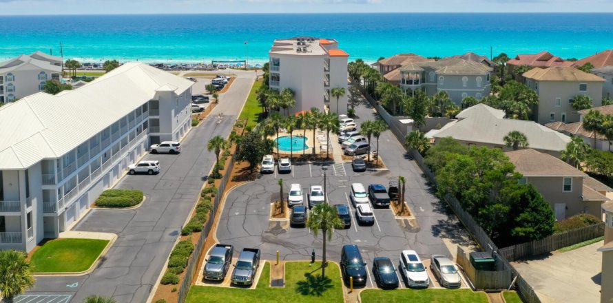 Condo à Miramar Beach, Floride, 3 chambres № 559798
