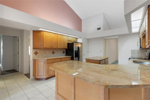 House in Lakeland, Florida 4 bedrooms, 262.82 sq.m. № 1883976 - photo 17