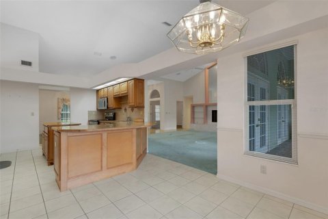 House in Lakeland, Florida 4 bedrooms, 262.82 sq.m. № 1883976 - photo 15