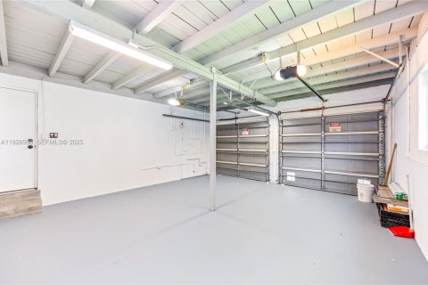 Villa ou maison à vendre à Palmetto Bay, Floride: 3 chambres, 163.6 m2 № 1988721 - photo 9