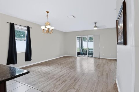 Villa ou maison à vendre à Valrico, Floride: 3 chambres, 160.35 m2 № 2414073 - photo 18