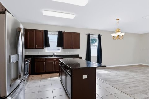 Villa ou maison à vendre à Valrico, Floride: 3 chambres, 160.35 m2 № 2414073 - photo 14