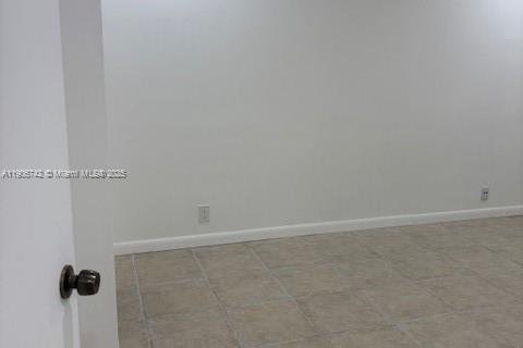 Condo in Coral Springs, Florida, 2 bedrooms  № 1963280 - photo 23