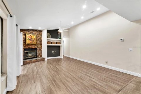 Casa en venta en Safety Harbor, Florida, 4 dormitorios, 247.31 m2 № 1803184 - foto 11