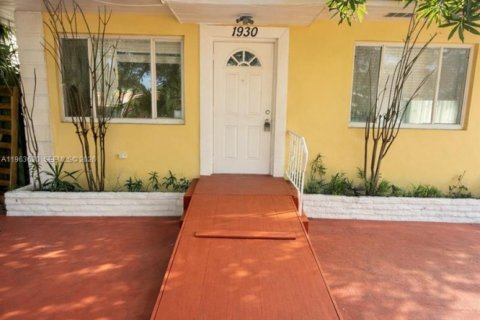 Villa ou maison à Hollywood, Floride 4 chambres, 166.11 m2 № 2025456