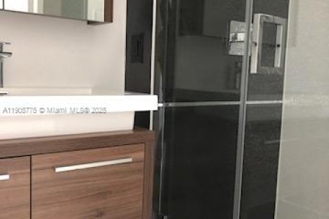 Copropriété à louer à Aventura, Floride: 2 chambres, 126.44 m2 № 1956433 - photo 4