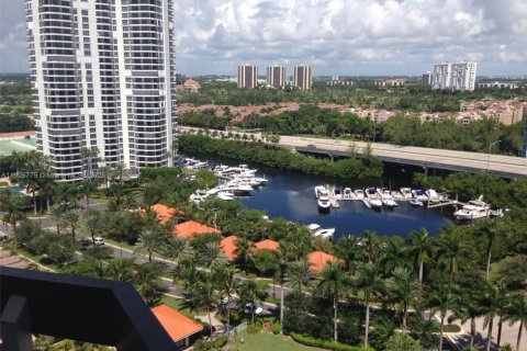 Copropriété à louer à Aventura, Floride: 2 chambres, 126.44 m2 № 1956433 - photo 1
