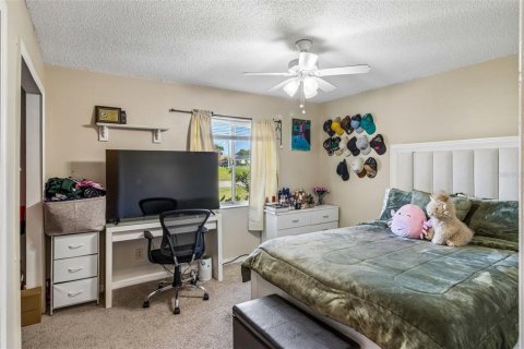 Villa ou maison à vendre à Deltona, Floride: 3 chambres, 108.51 m2 № 2437166 - photo 14